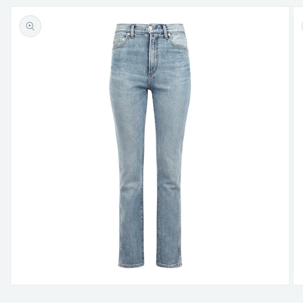Women's Straight Leg Jeans - Light Blue